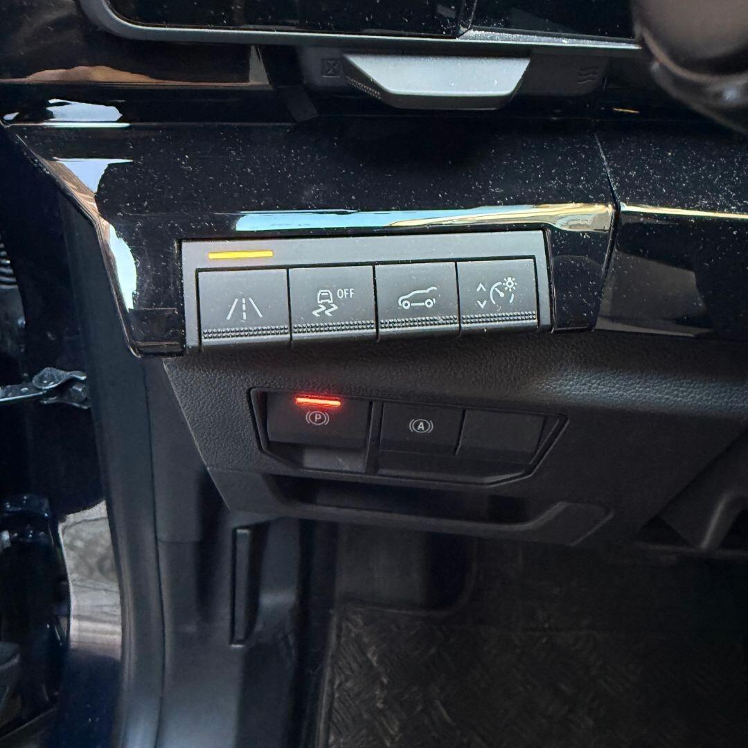 Renault Espace Full Hybrid E-Tech 200 CV 7 posti