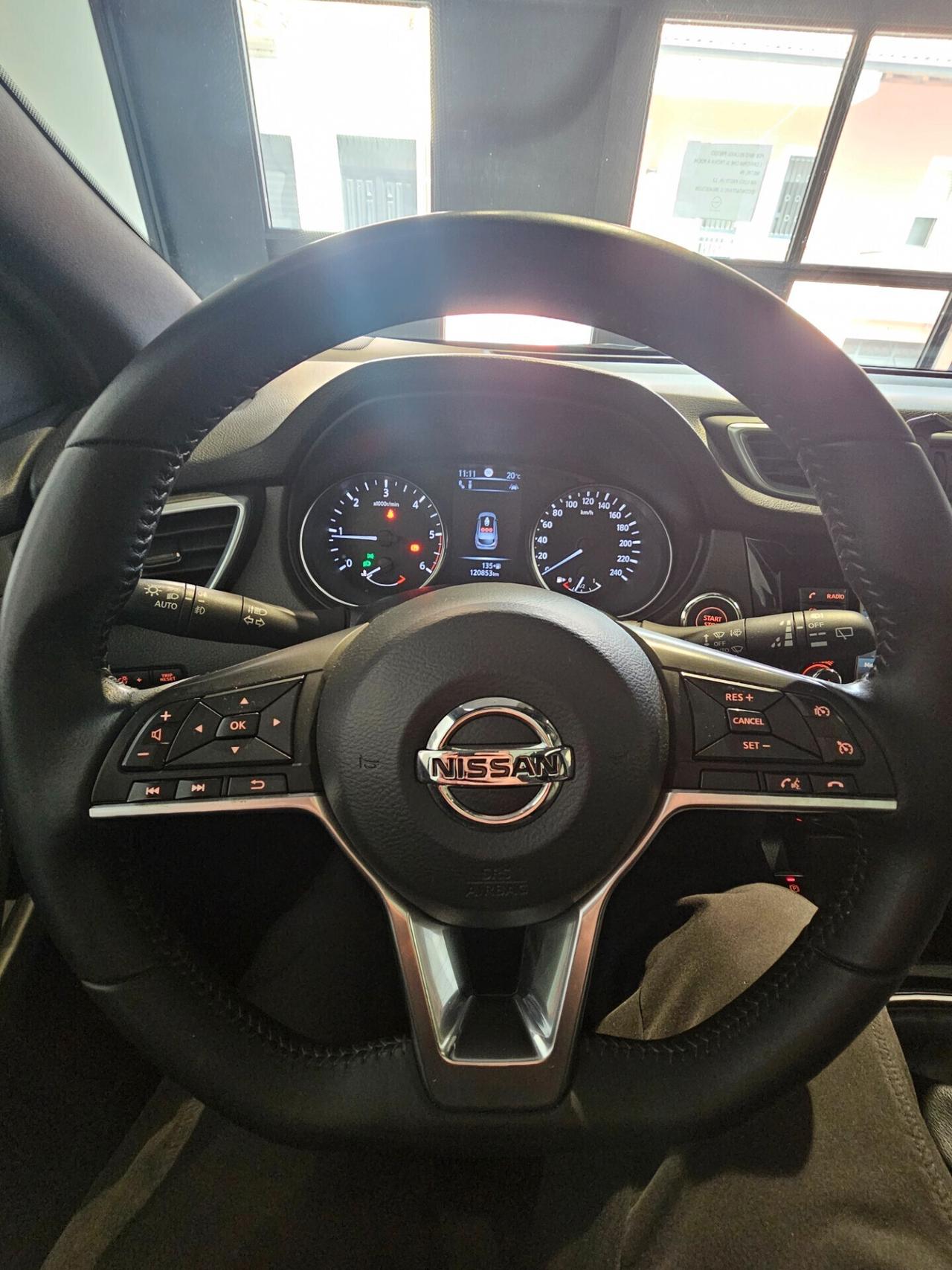 Nissan Qashqai 1.5 dCi N-Connecta