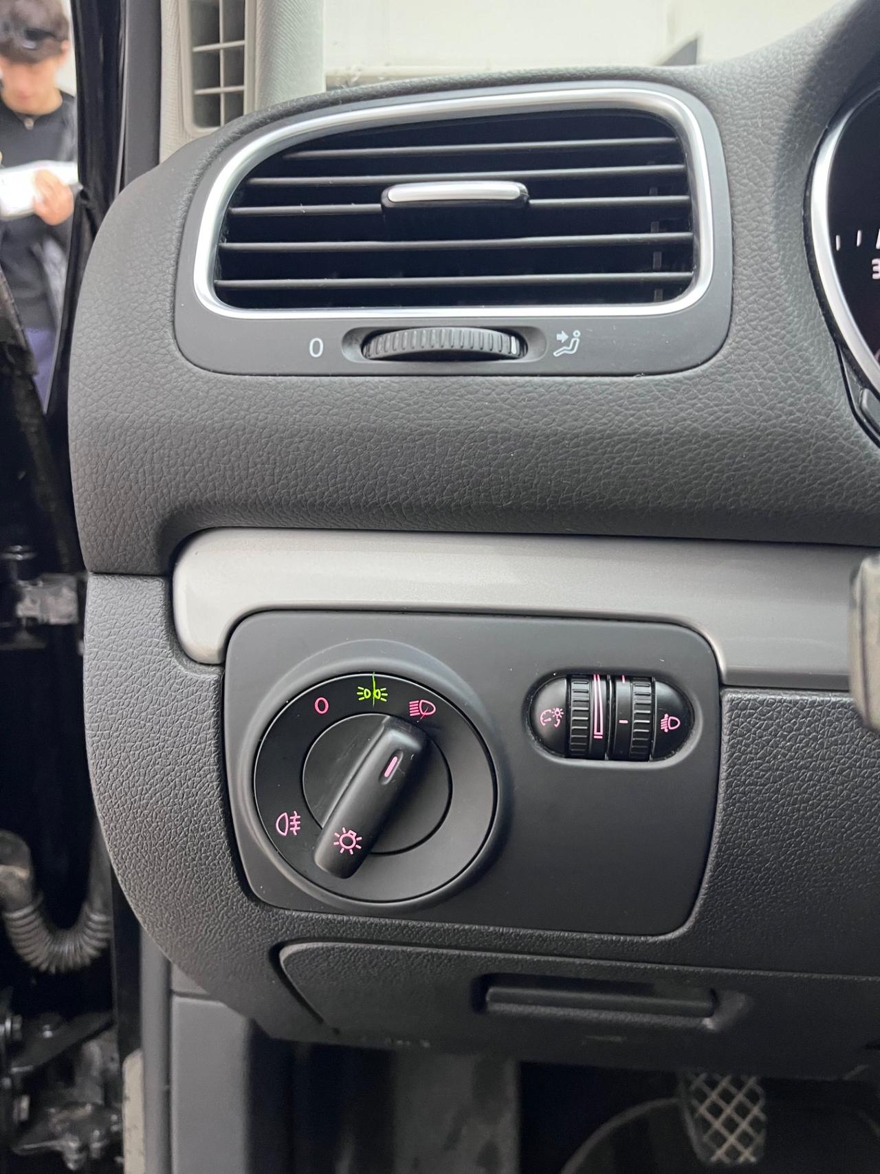 Volkswagen Golf 1.6 TDI DPF 5p. Highline
