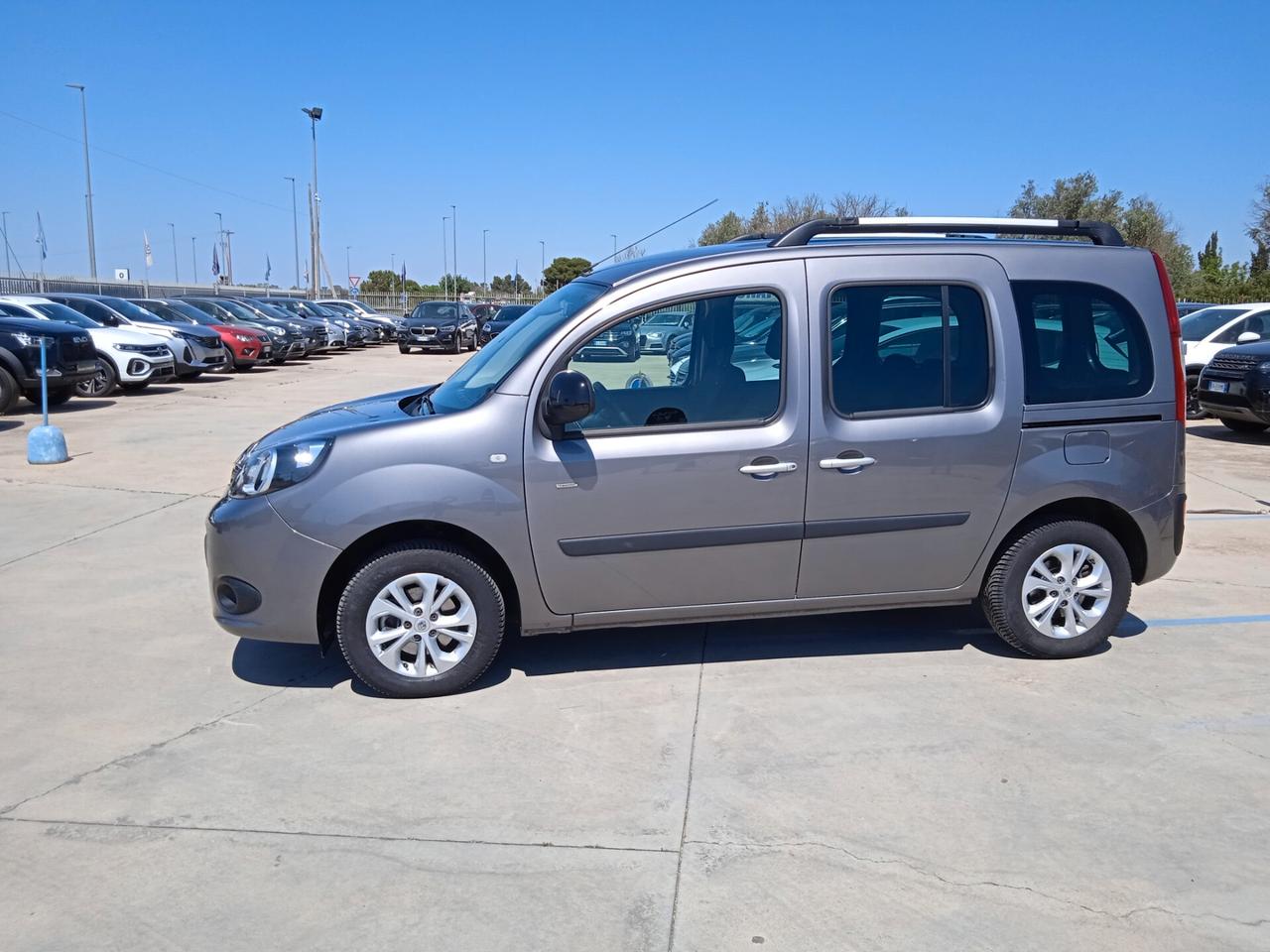 Renault Kangoo 1.5 dCi 90CV 5 porte Stop & Start Limited