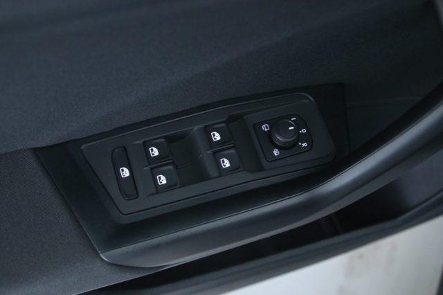 VOLKSWAGEN T-Roc 1.0 TSI Life / Retrocamera Neopatentati