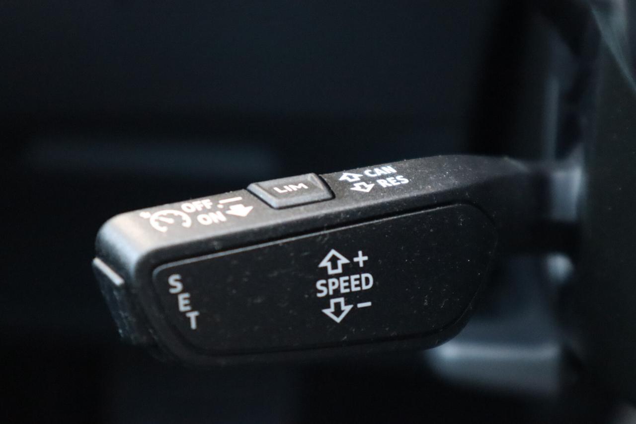 Audi e-tron E TRON 55 QUATTRO S-LINE MATRIX HEAD UP