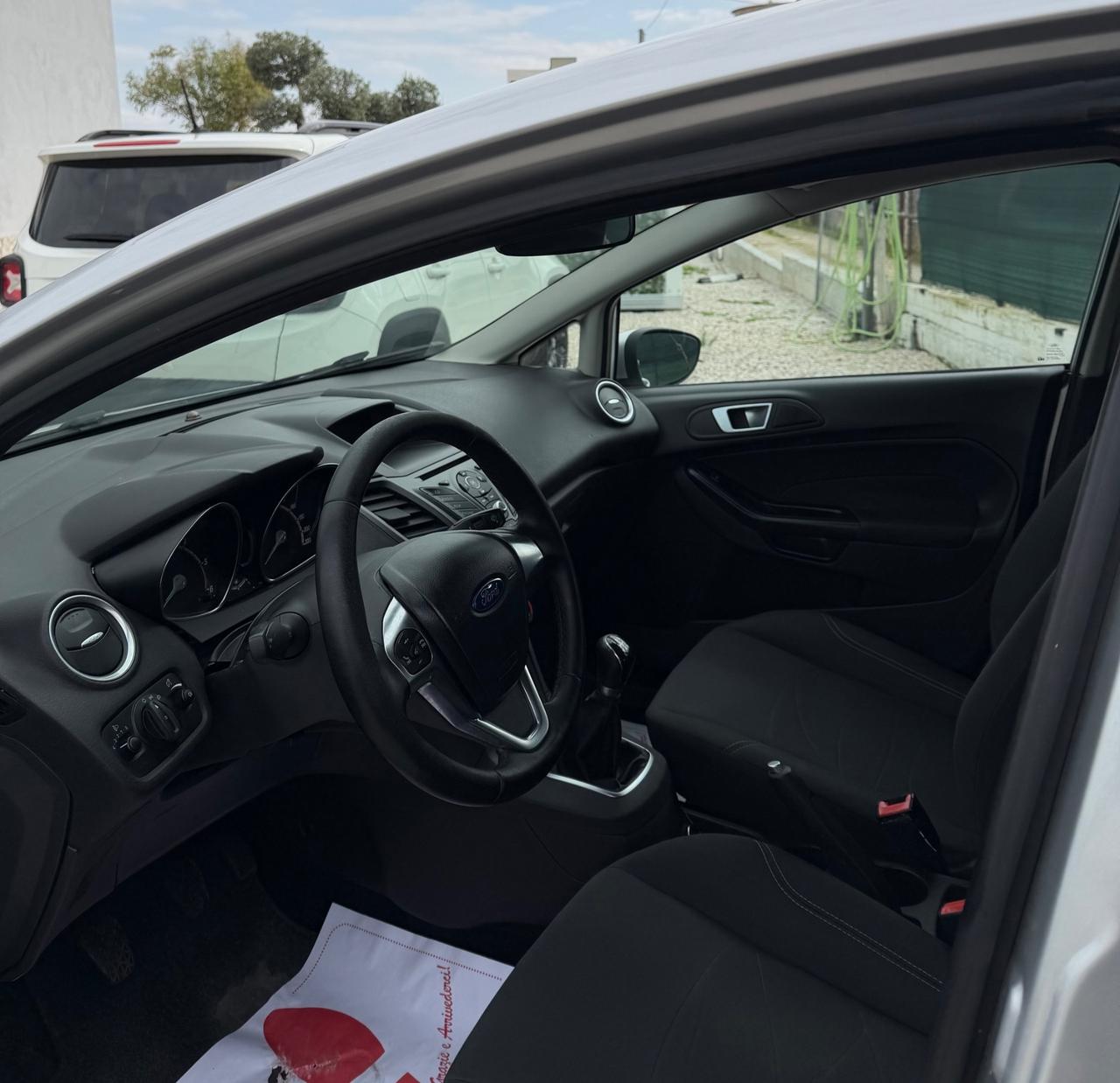 Ford Fiesta 1.5 TDCi 75CV 5 porte