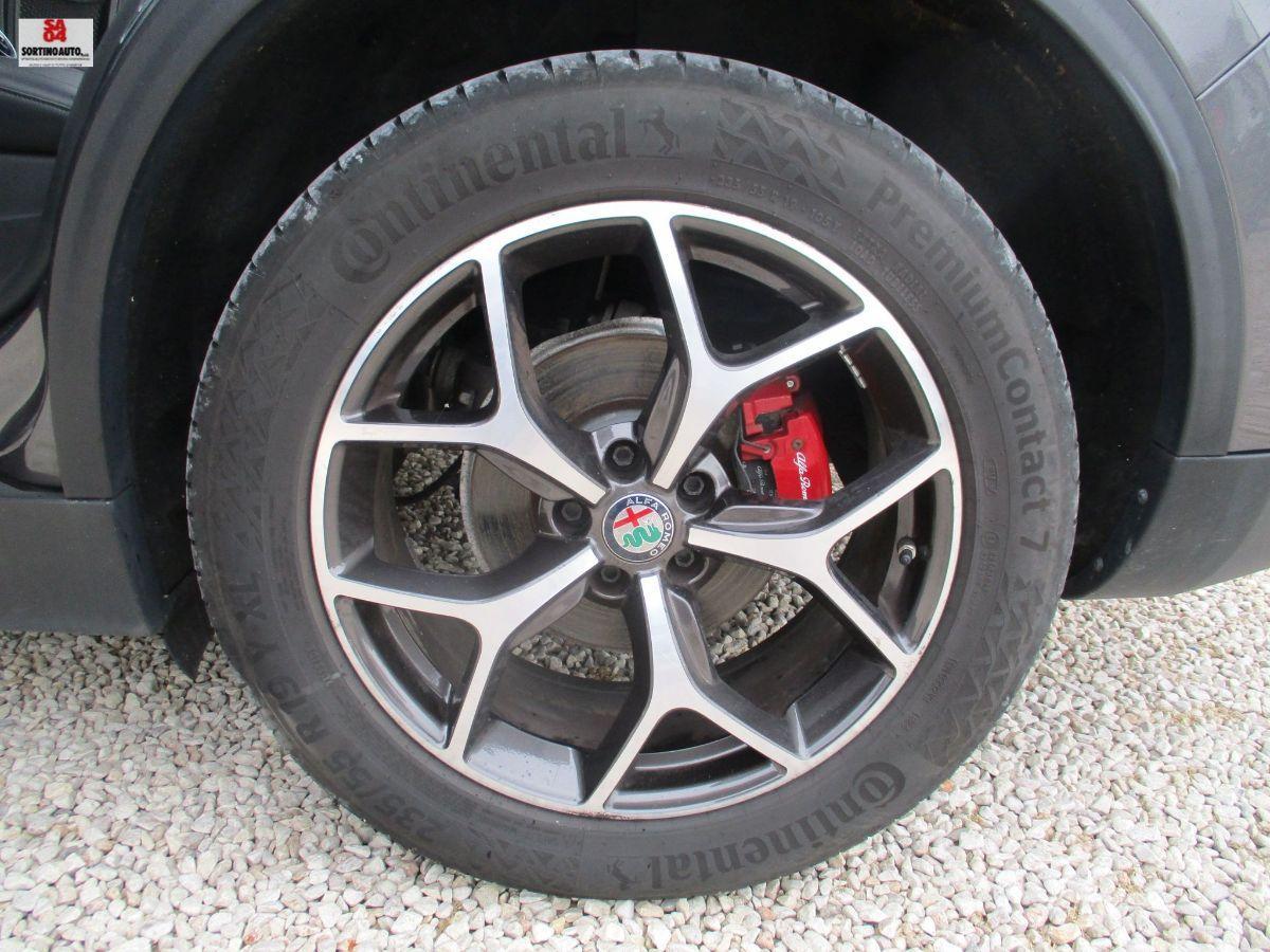 A.R.Stelvio 2.2 T.diesel 210cv AT8 Q4 Exec.-2019