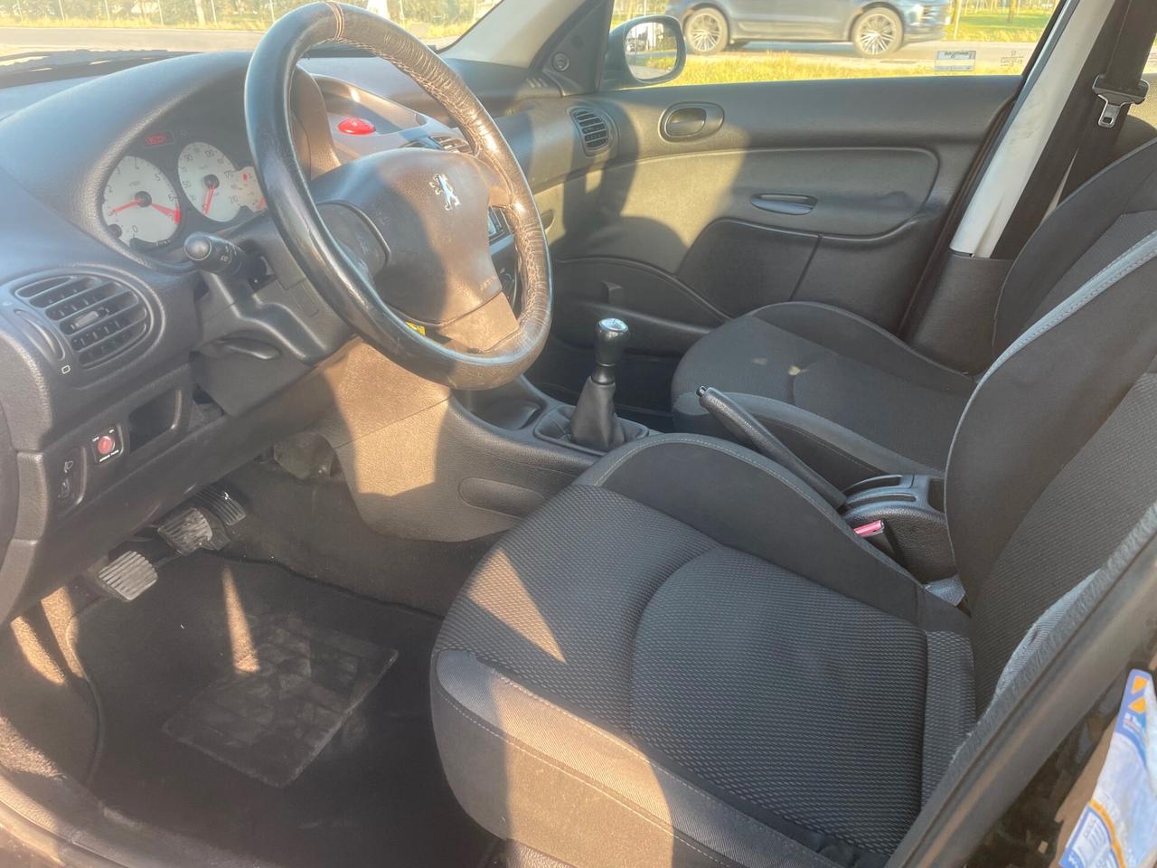 Peugeot 206 1.4 5p. Enfant Terrible