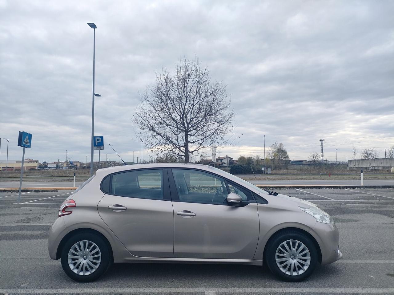 PEUGEOT 208 5p 1.2 puretech (vti) 12v Active