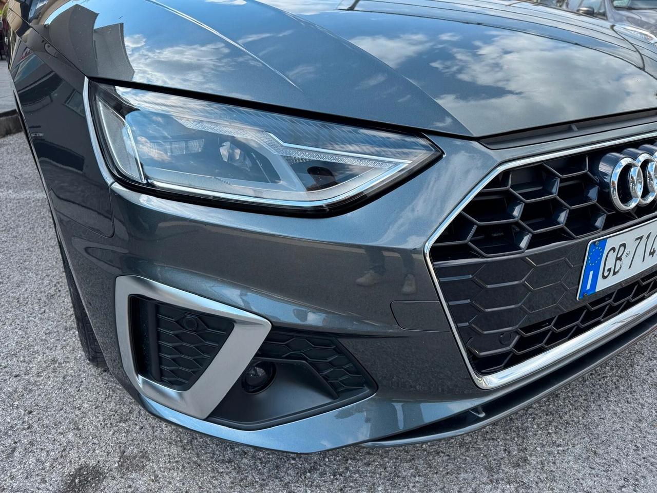 Audi A4 35 TDI/163 CV S tronic line edition