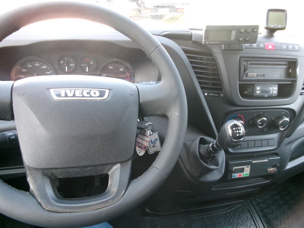 Iveco Daily 35C15 3000 150CV E6 FRIGO FRCX 04/2027 7 PEDANE