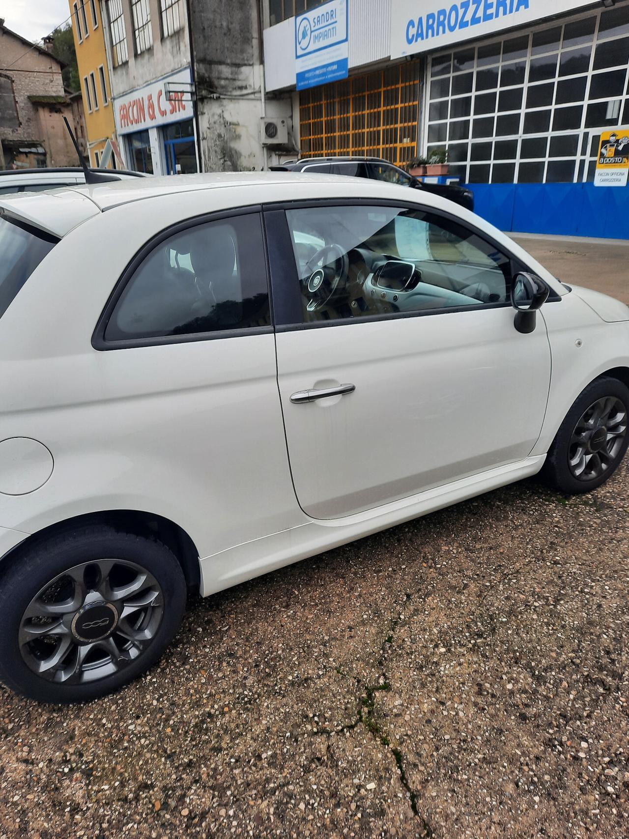 Fiat 500 1.0 Hybrid Connect