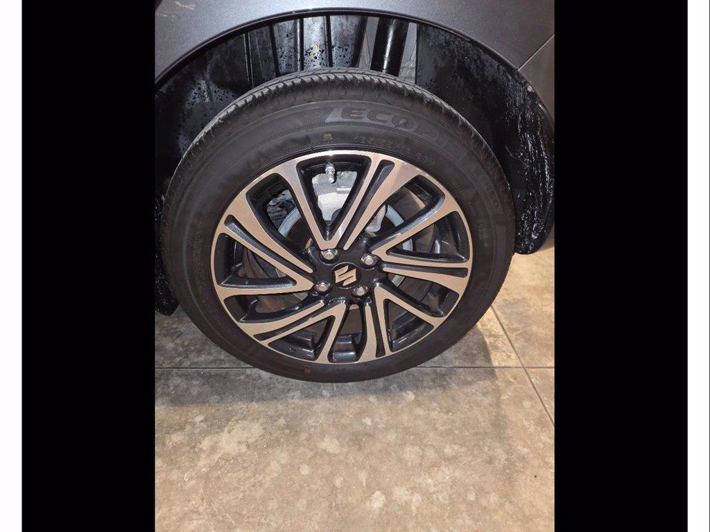 SUZUKI Swift 1.2h top 2wd del 2022