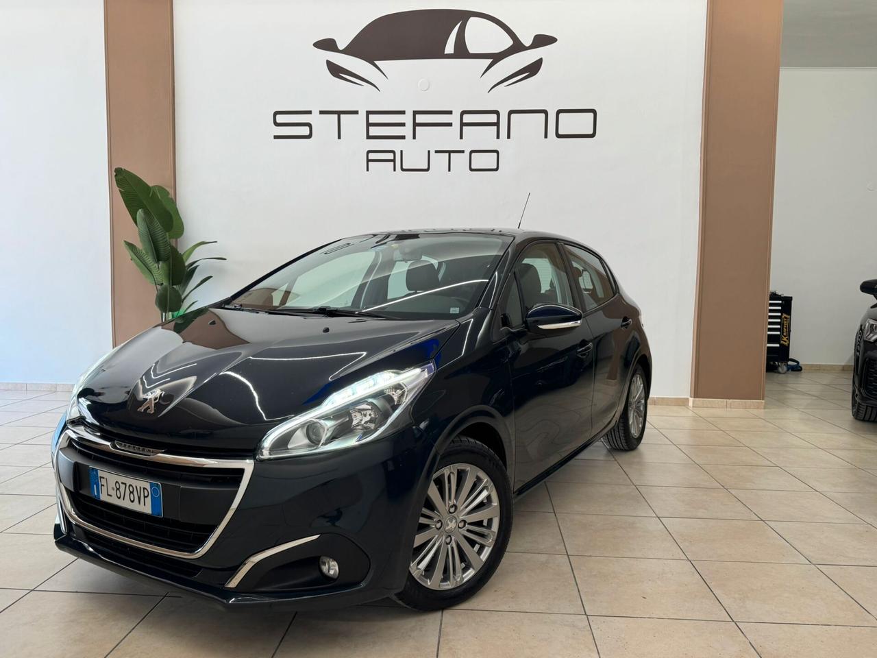 Peugeot 208 BlueHDi 75 5 porte Allure