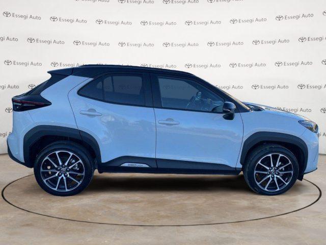 TOYOTA Yaris Cross 1.5 Hybrid 5p. E-CVT GR SPORT