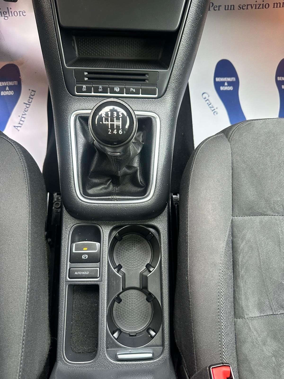 Volkswagen Tiguan 2.0 TDI Plus 110 CV Sport & Style BlueMotion Tech. TETTO APRIBILE E TUTTI TAGLIANDI VW