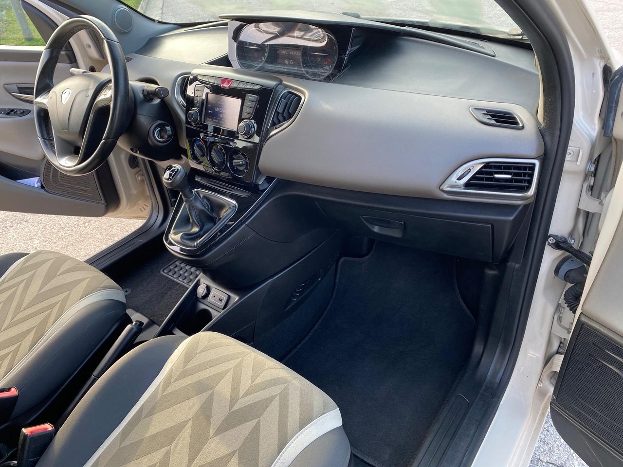 Lancia Ypsilon 1.3 diesel - 2017