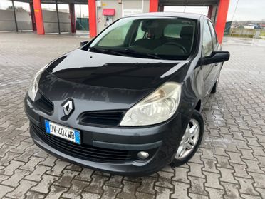 RENAULT CLIO 1.2 GPL VALIDO MODELLO LE IENE NEOPATENTATI