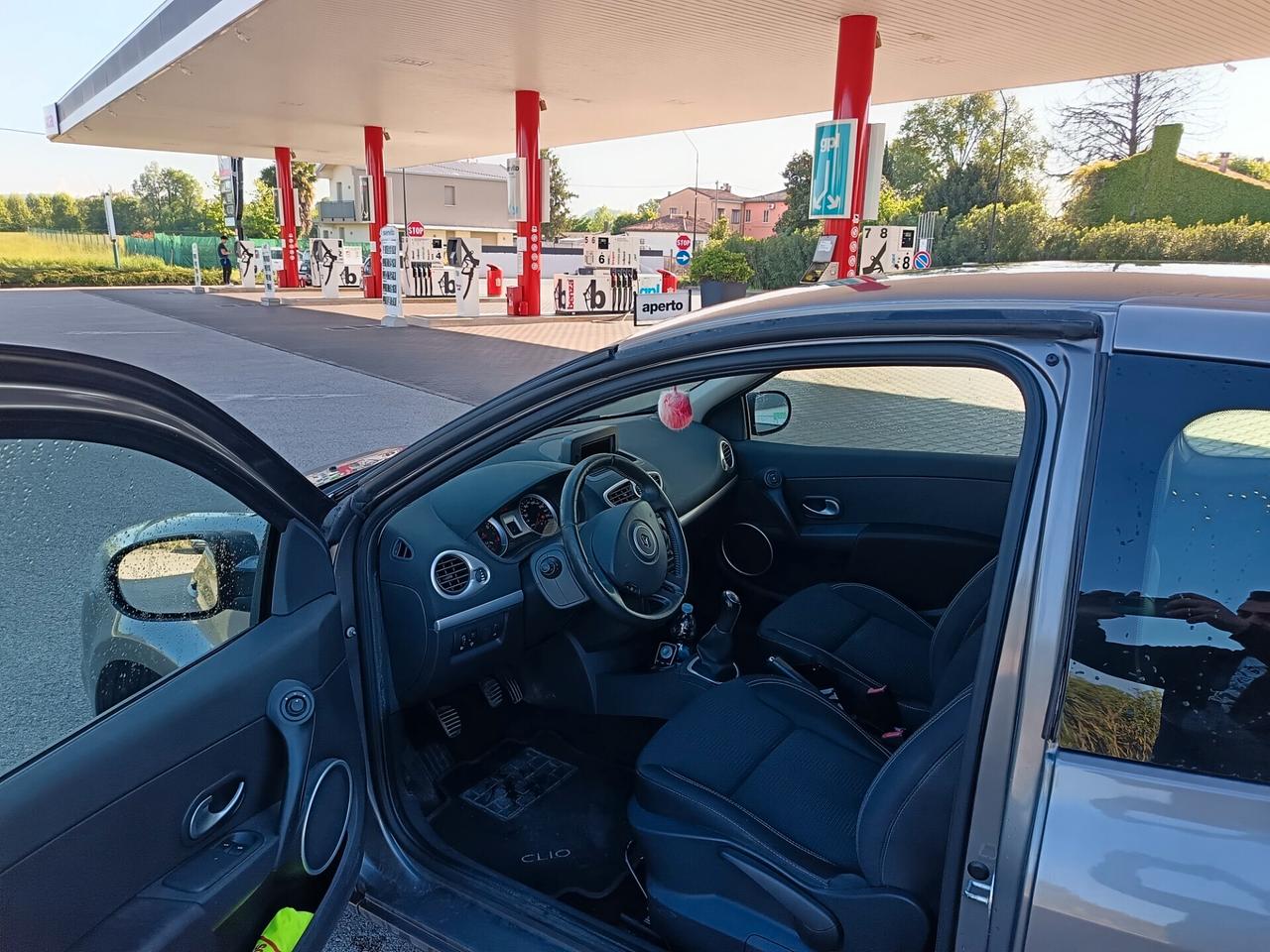 Renault Clio 1.2 16V 3 porte Luxe ok neo patente