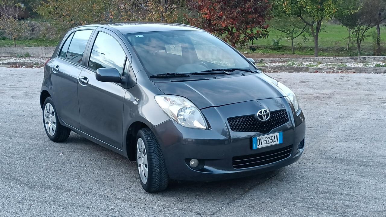 Toyota Yaris 1.3 DIESEL 5 porte