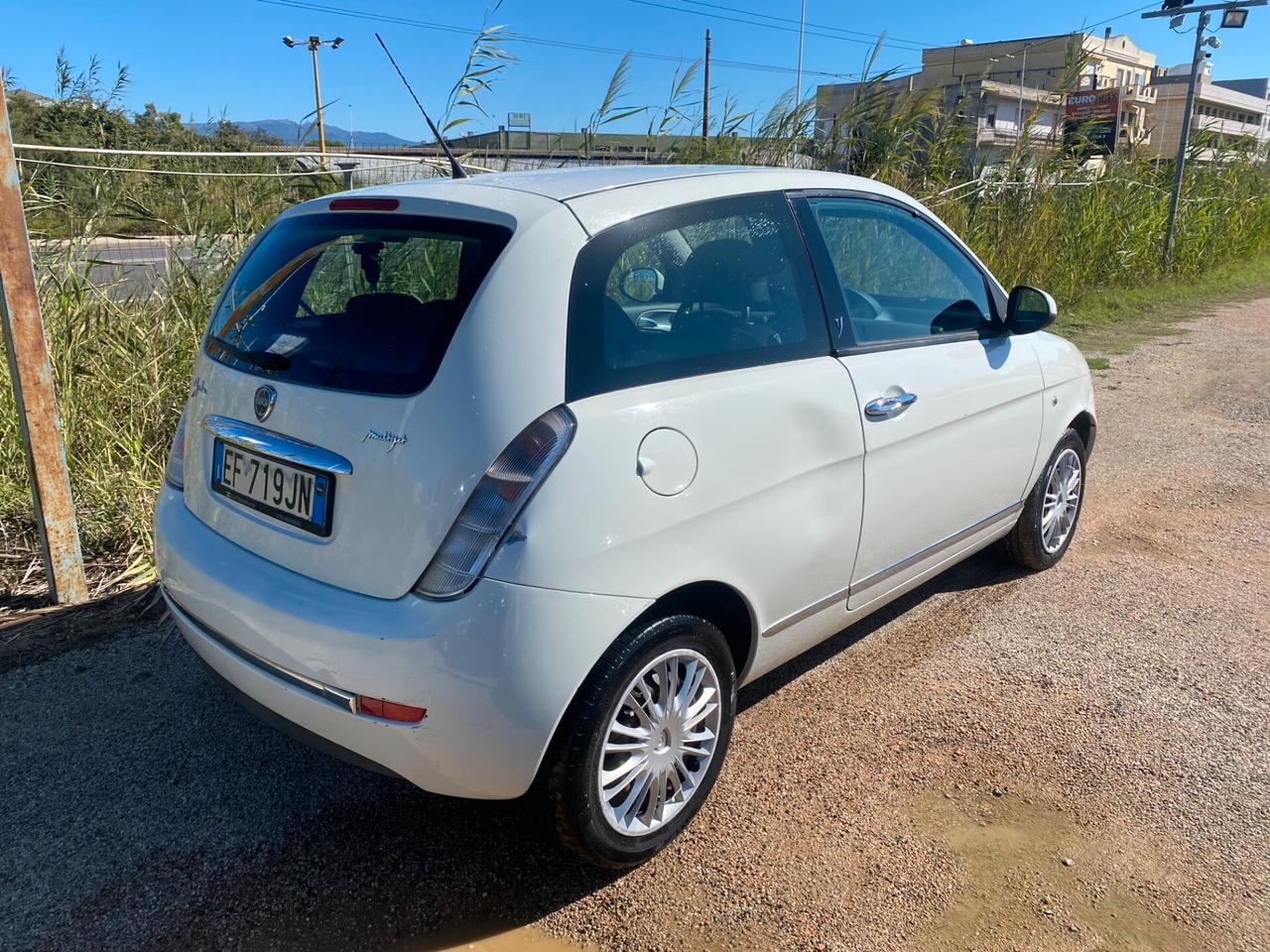 LANCIA YPSILON 1.3 MJT ANNO 2011 ADATTA NEOPATENTATI