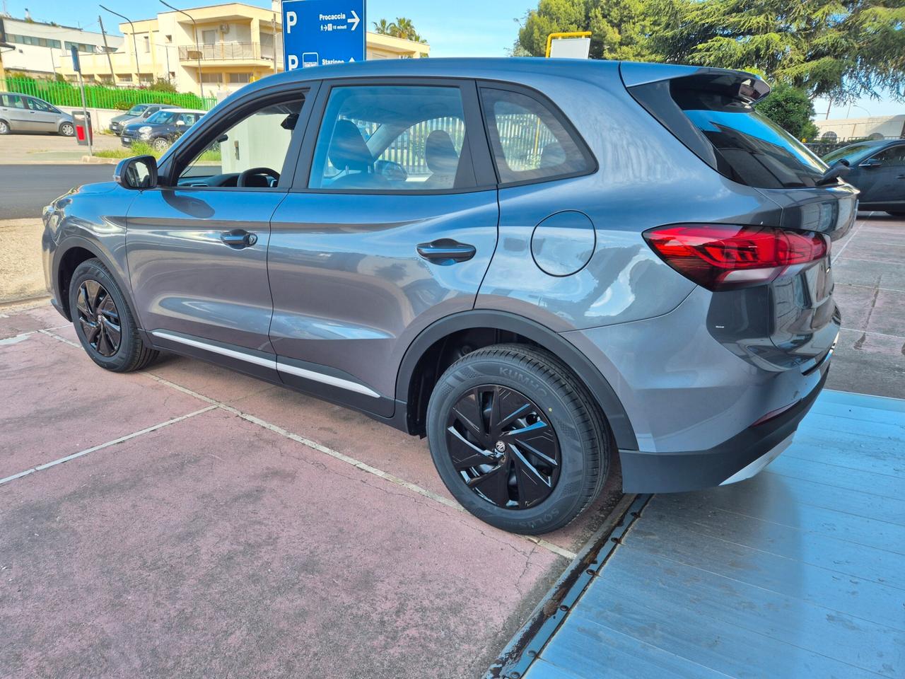 MG ZS 1.5 MT 2025 NUOVA STANDARD
