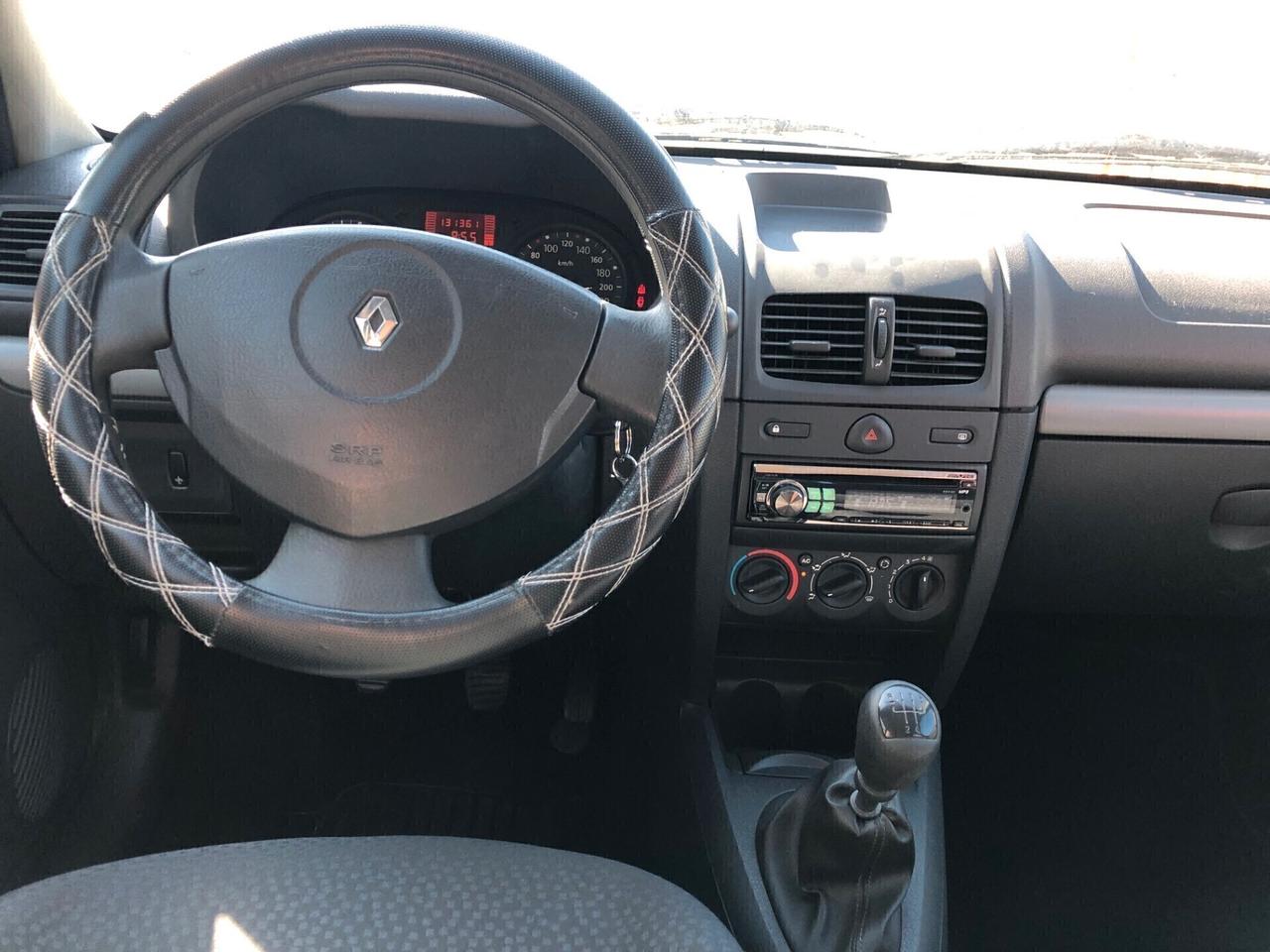 Renault Clio Storia 1.2 5 porte GPL Confort