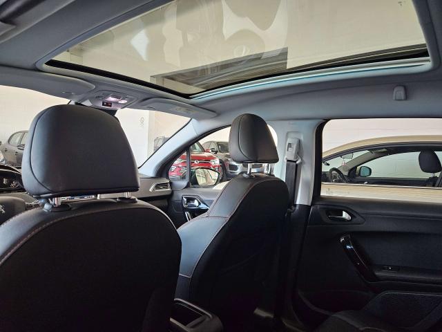 Peugeot 2008 1.2 Gt Line AUTOMATICO/NEOPATENTATI/ Panoramico