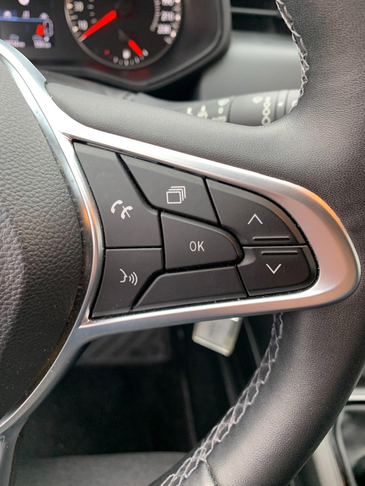 Renault Clio Idonea a Neopatentati