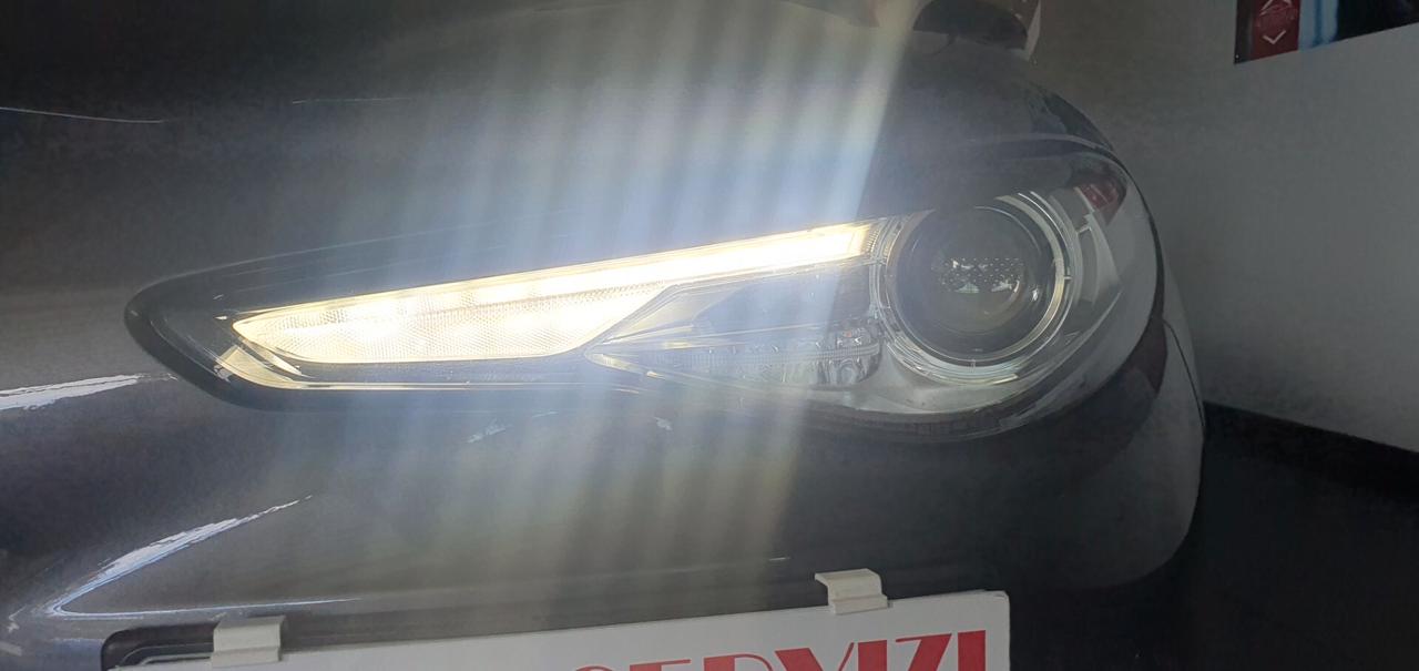 Alfa Romeo Giulia 2.2 Turbodiesel 190 CV AT8 Lusso