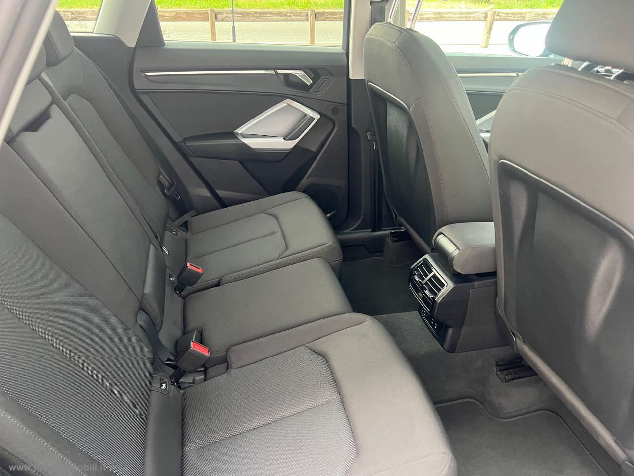 AUDI Q3 35 TDI S tronic Business CAMERA NAVI IVA ESPOSTA