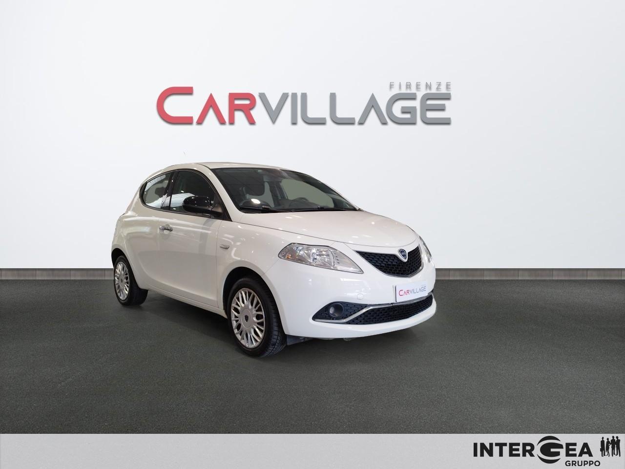 LANCIA Ypsilon 1.2 Gold 69cv my16
