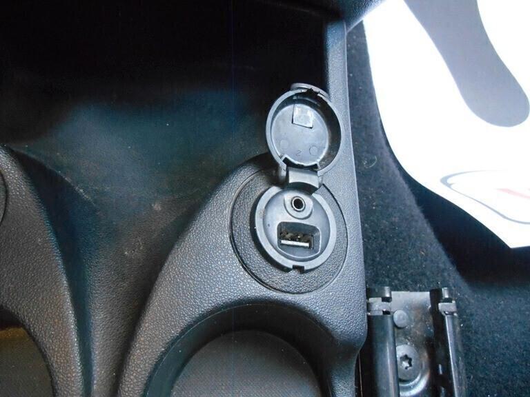 Citroen C3 Picasso BlueHDi CON SOLI KM 76000 NEOPATENTATI