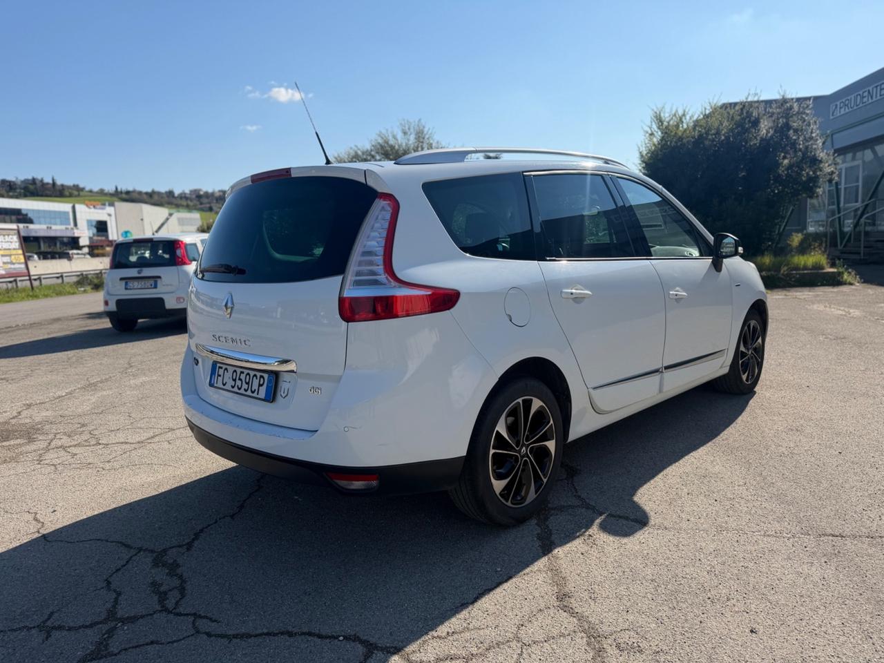 Renault Scénic dCi 110 CV EDC Bose 7 Posti