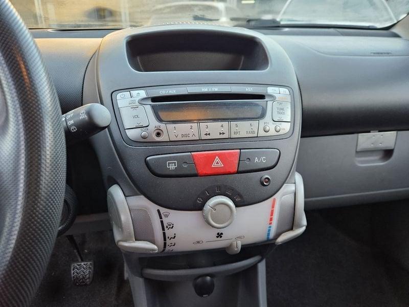 Toyota Aygo Aygo 5p 1.0 Sol