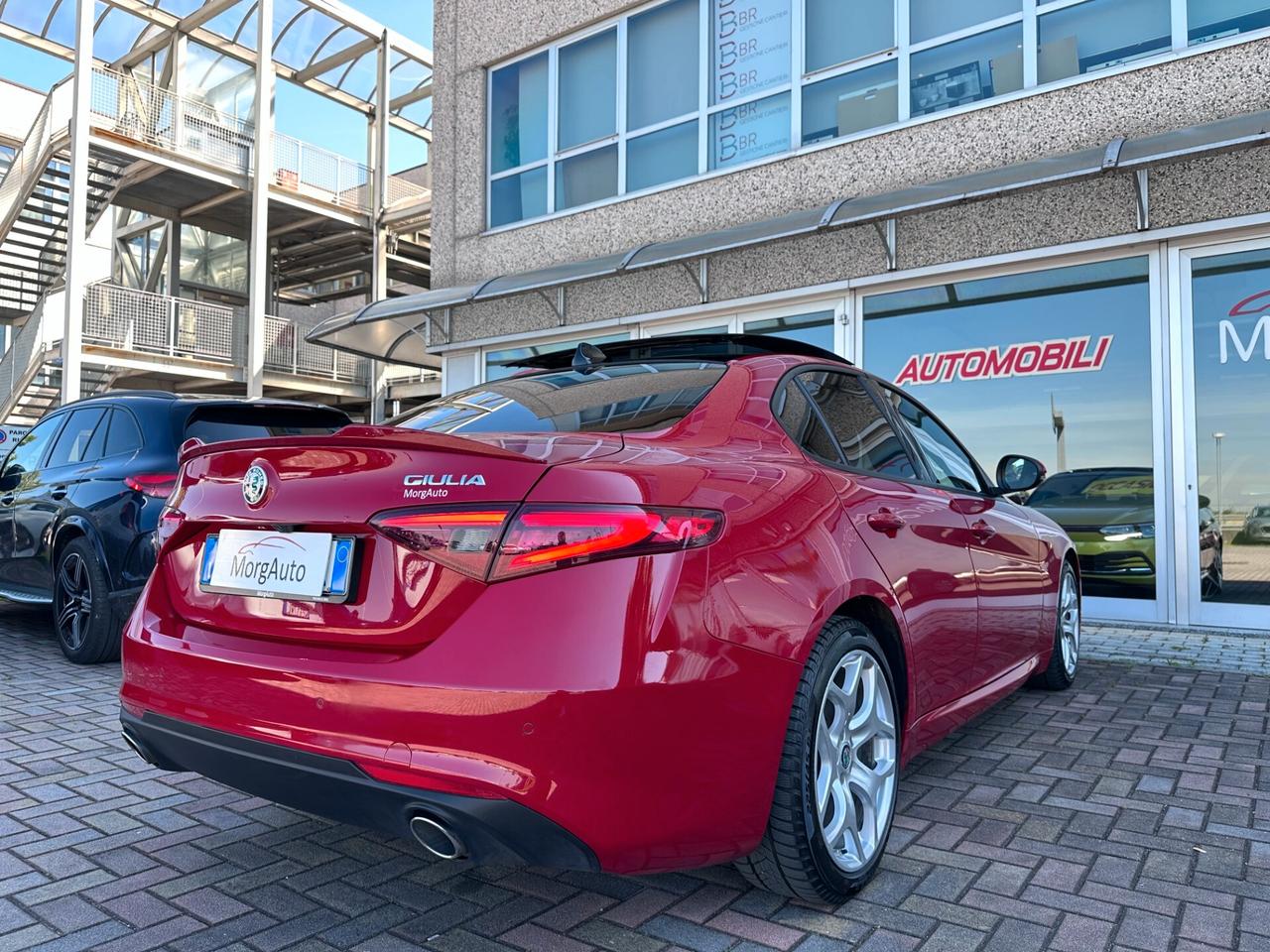 Alfa Giulia 2.2D 160CV AUTOM. EURO6D! DOPPIO TETTO! CARPLAY