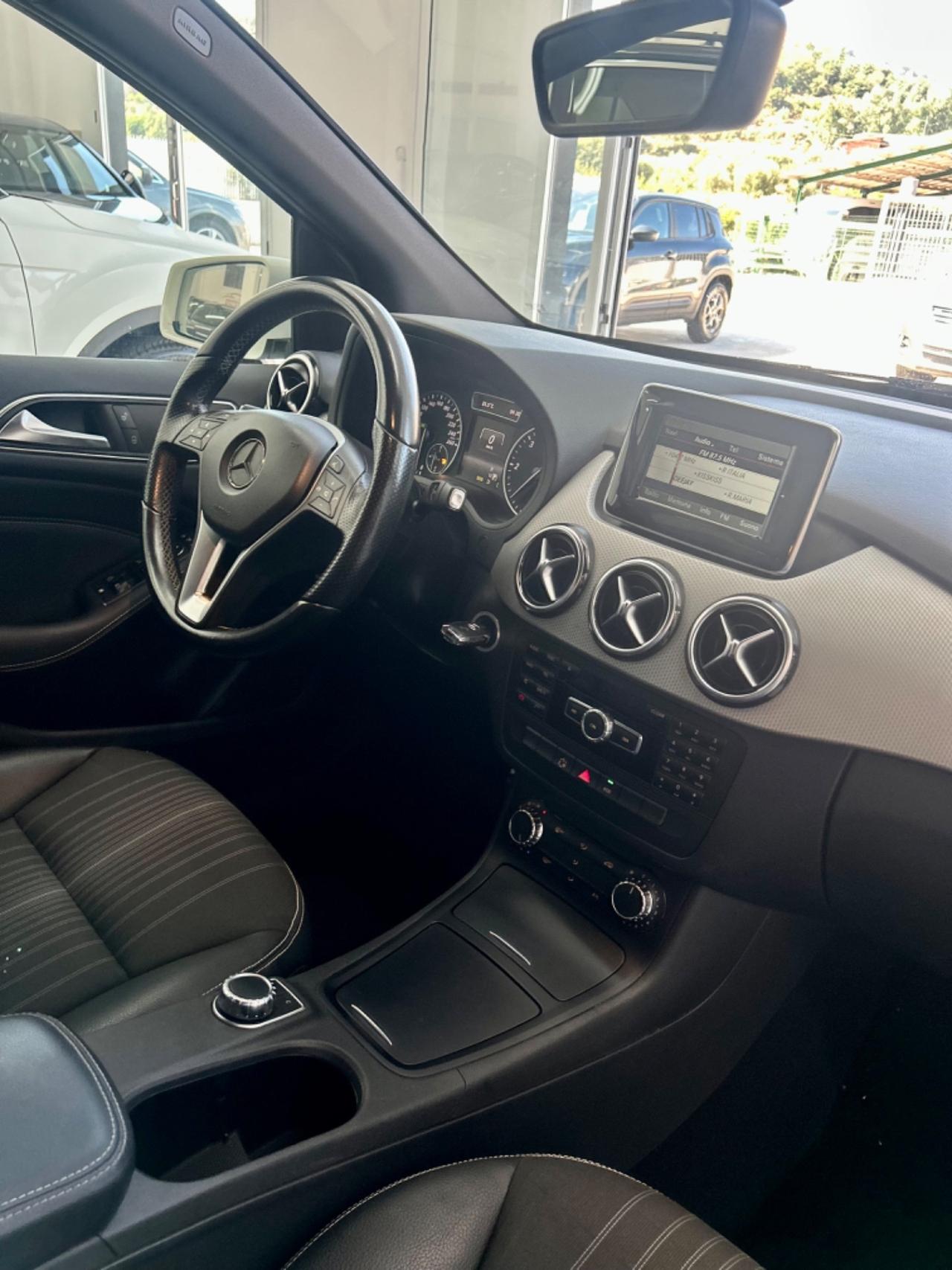 Mercedes CLASSE B Premium FULL FINANZIABILE