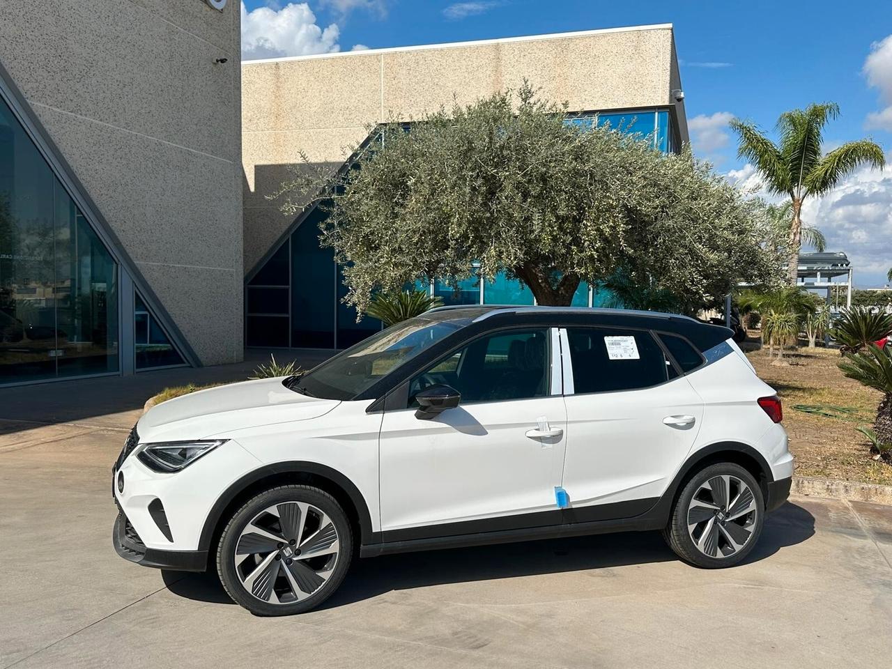 Seat Arona 1.0 TGI FR 110CV possibilità noleggio no scoring