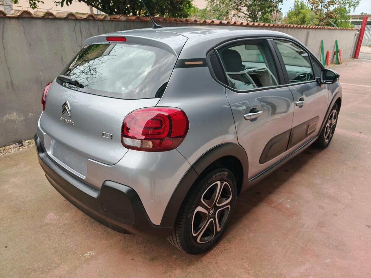 Citroen C3 PureTech 83 S&S C-Series