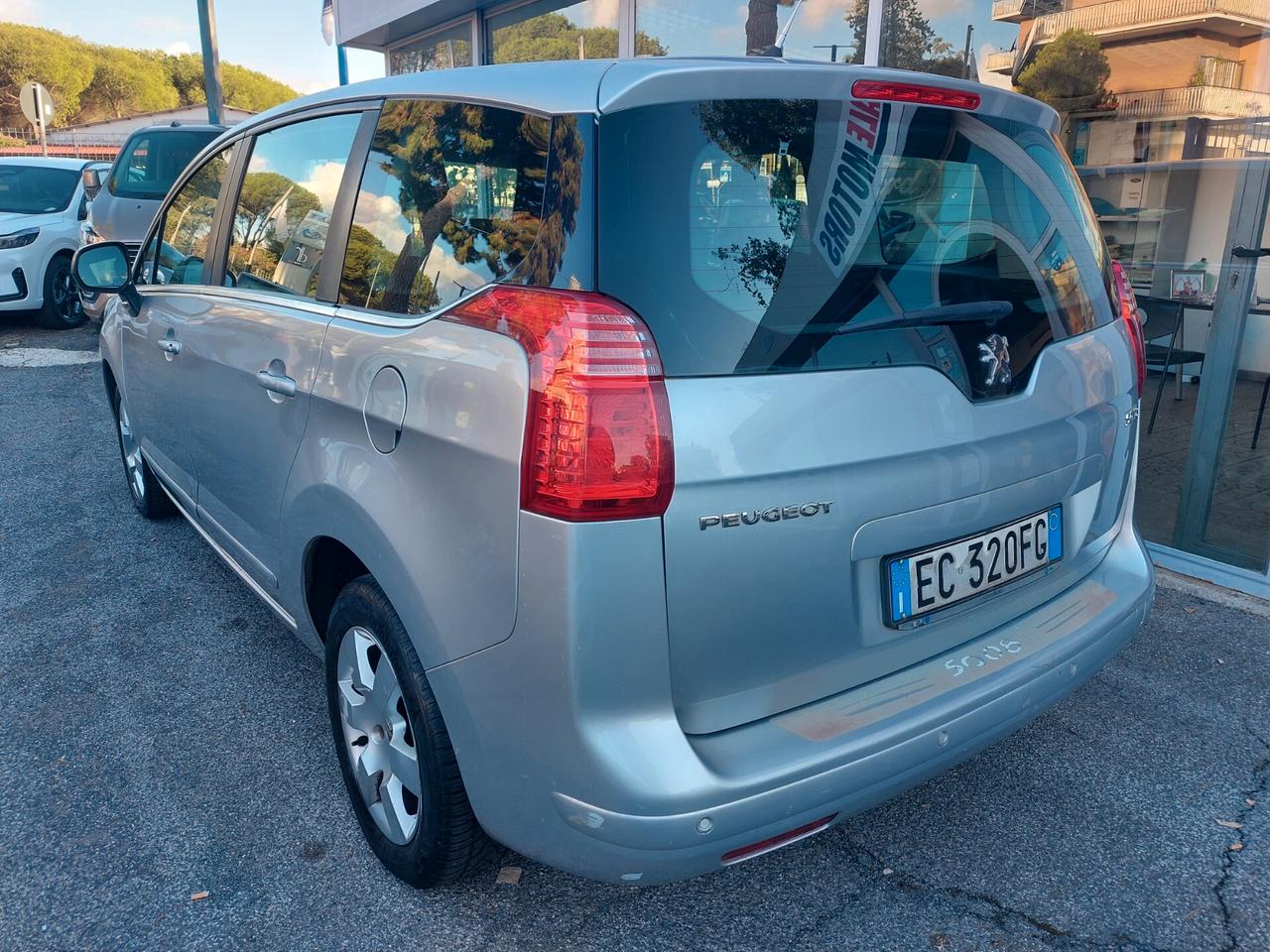 Peugeot 5008 1.6 HDi 112CV Tecno