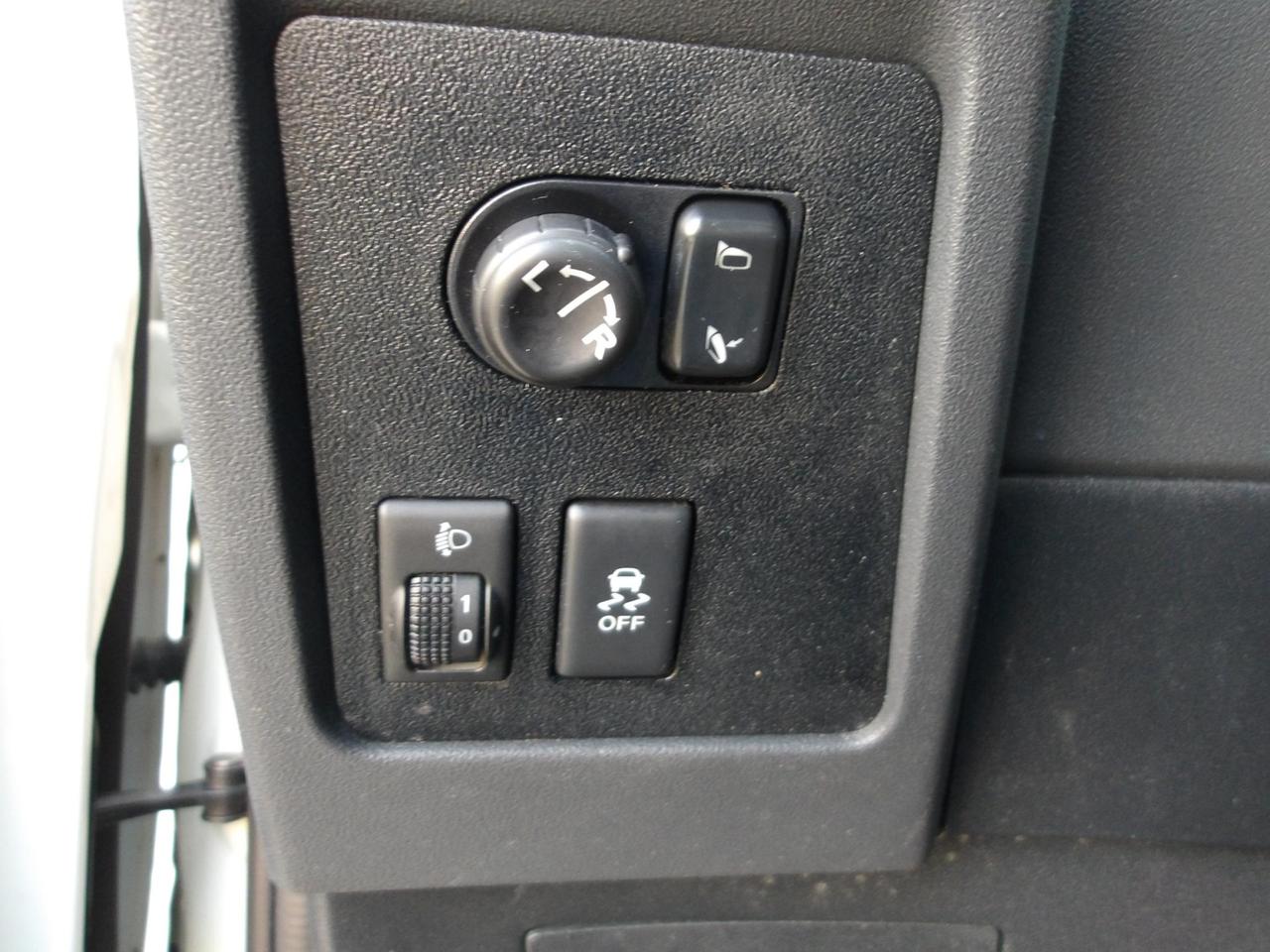 Nissan Qashqai 1.5 dci Tekna Dpf FL *TETTO PANORAMICO * GANCIO DI TRAINO *