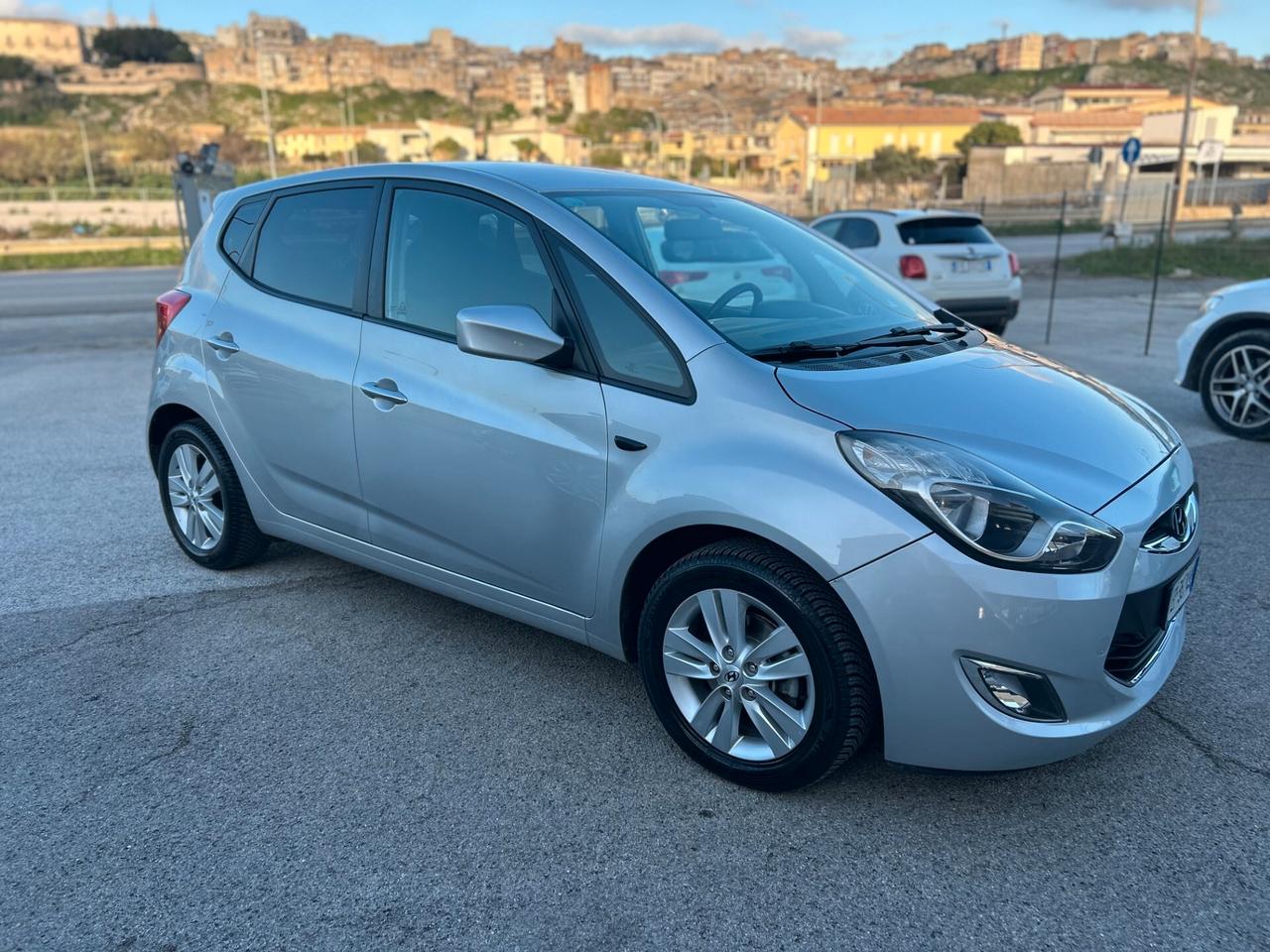 Hyundai iX20 1.4 CRDI 90 CV Style - 2013
