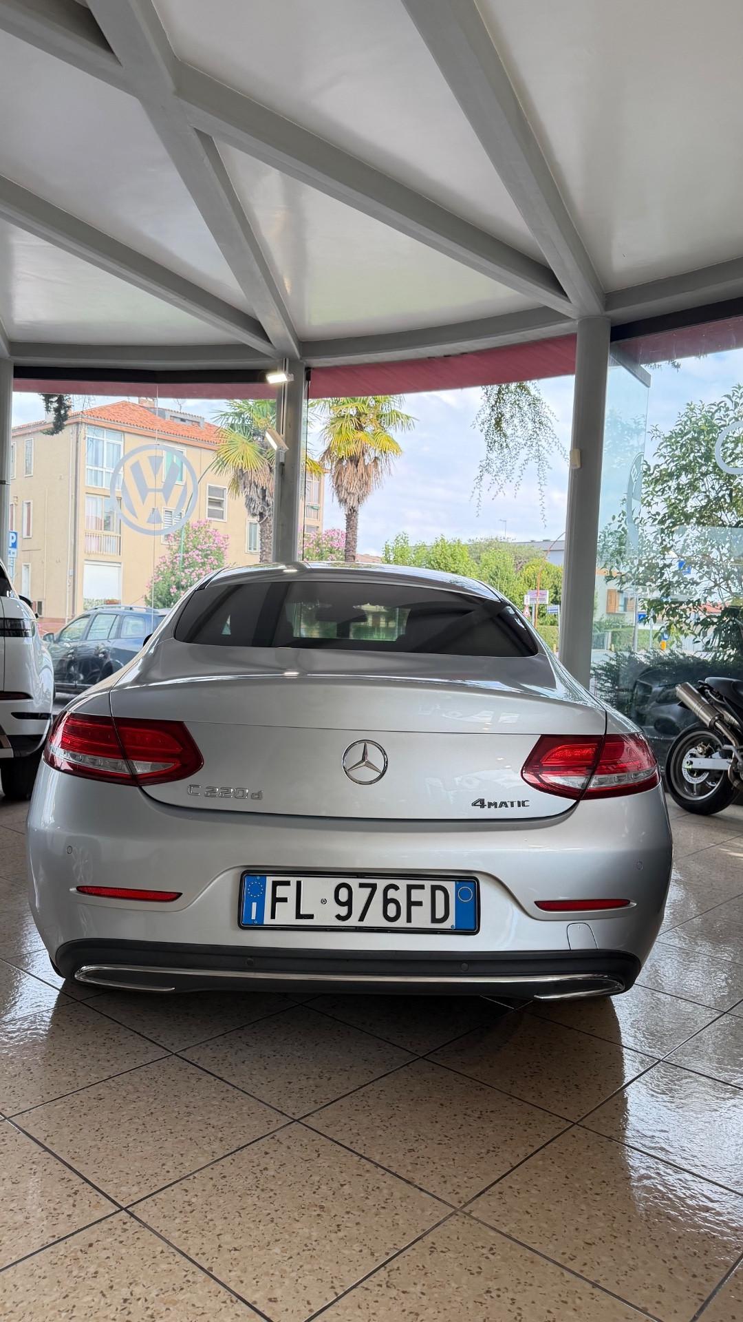 Mercedes-benz C 220 d Auto 4Matic Coupé Sport