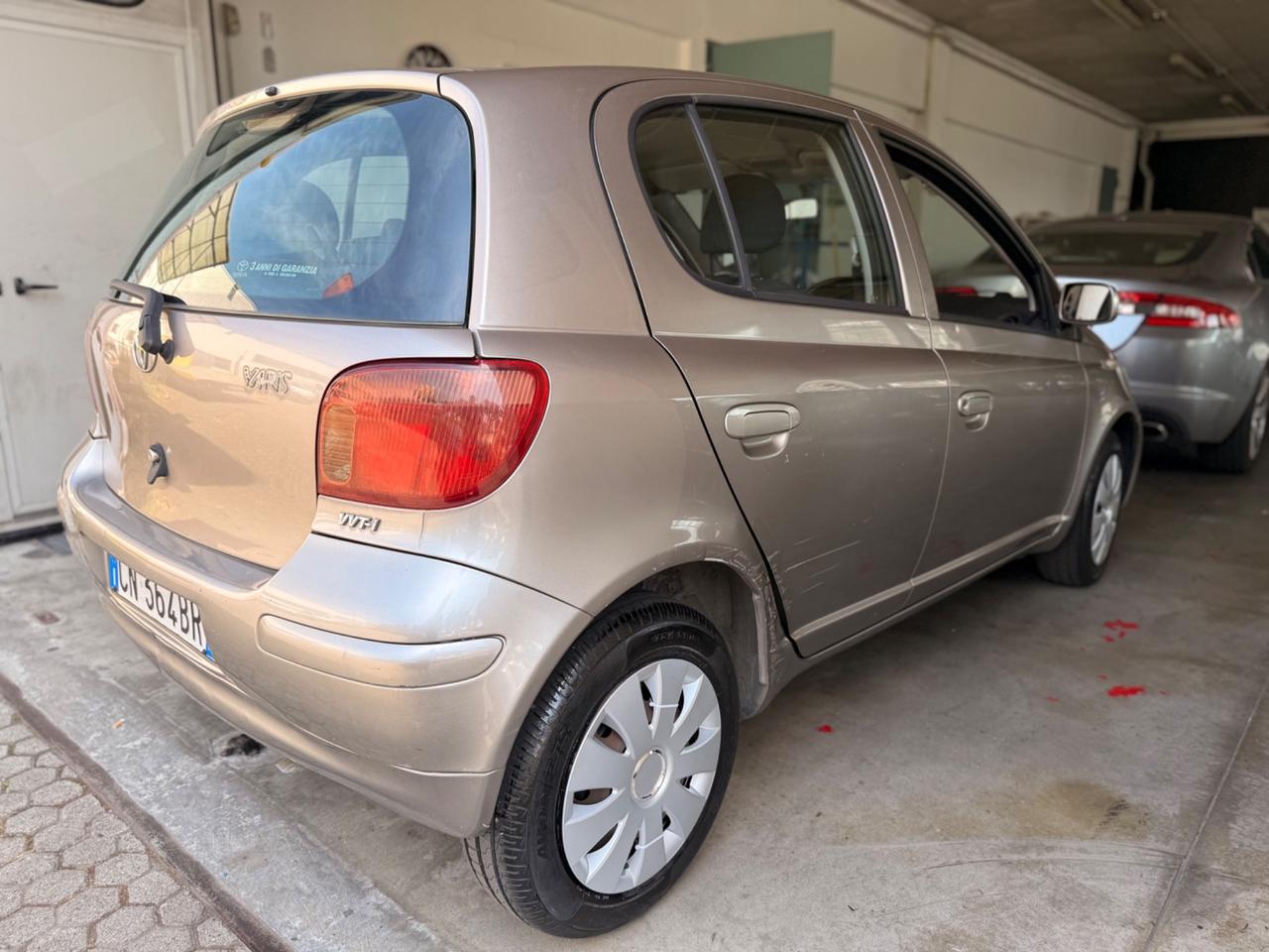 Toyota Yaris 1.0i 16V cat 3 porte Expo