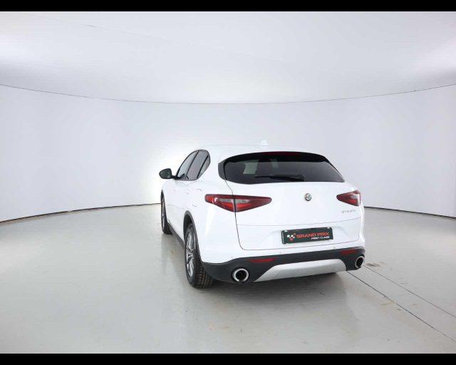 ALFA ROMEO Stelvio 2.2 Turbodiesel 190 CV AT8 RWD B-Tech