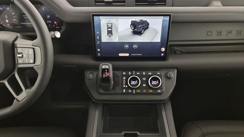 Land Rover Defender 110 3.0D I6 200 CV AWD Auto X-Dynamic SE