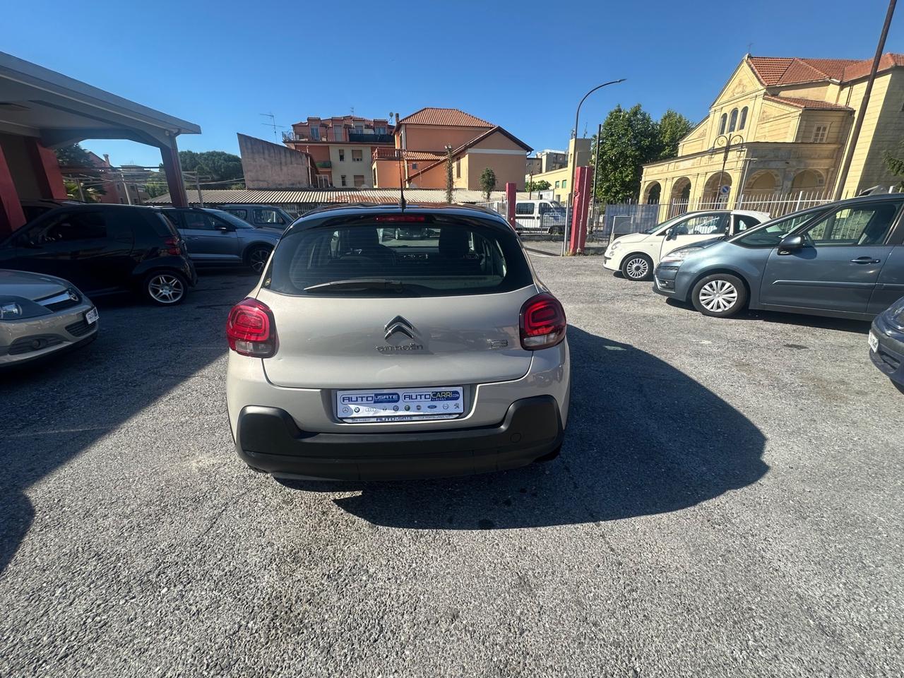 Citroen C3 benz- S&S Shine
