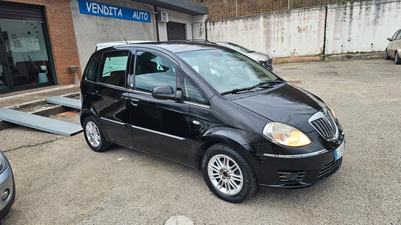 Lancia MUSA 1.4 Oro Ecochic GPL