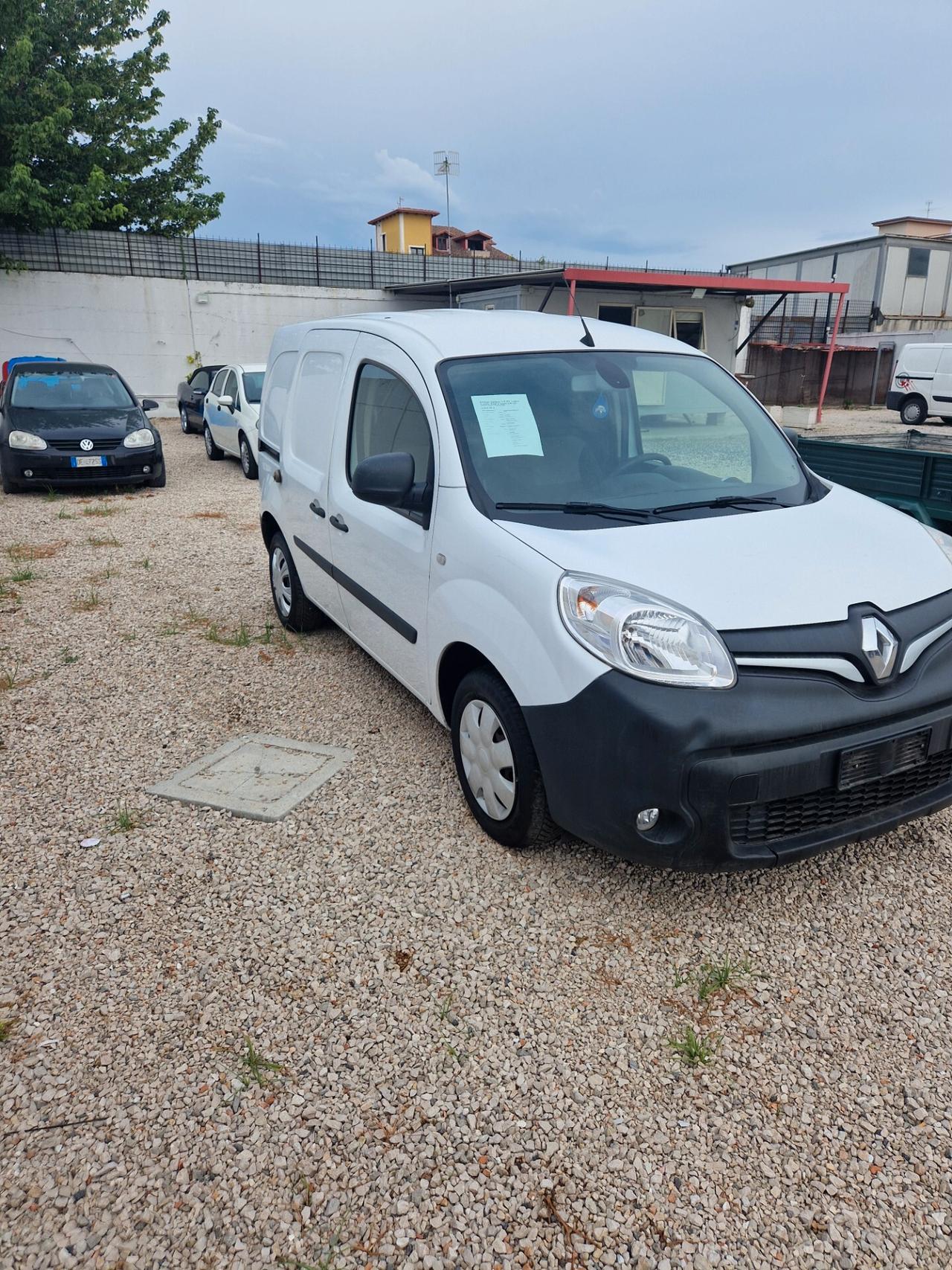 Renault kangoo 1.5 diesel 2020