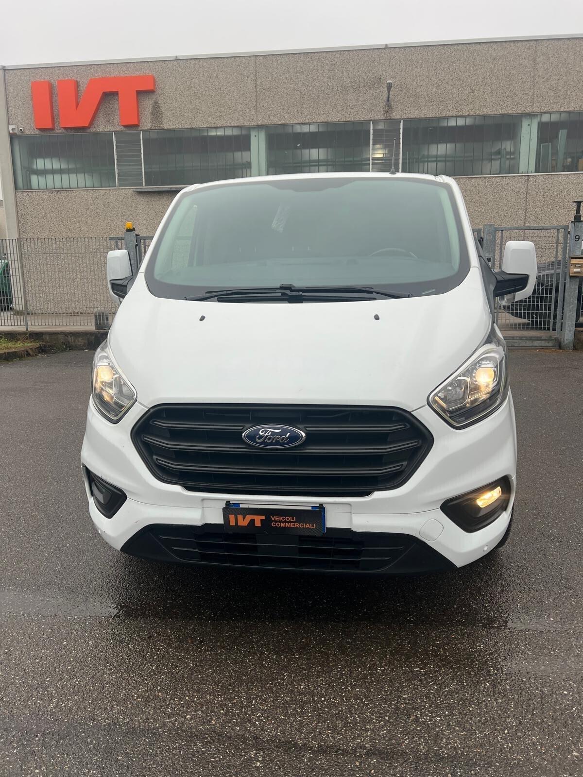 Ford Custom Auto. Euro6 2018