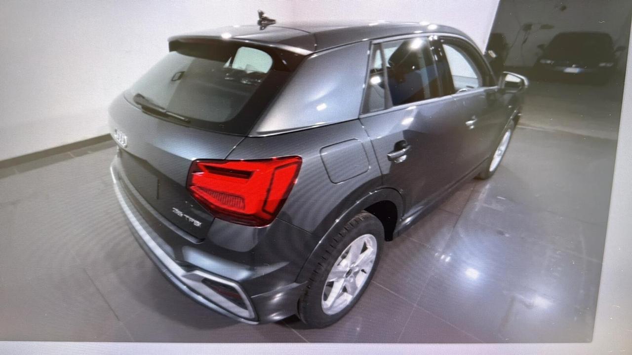 Audi Q2 35 TFSI S tronic line Edition