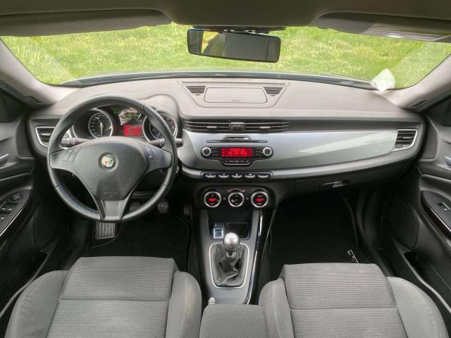 Alfa Romeo Giulietta 1.4 t. * Solo 56.000km * Distinctive 120cv