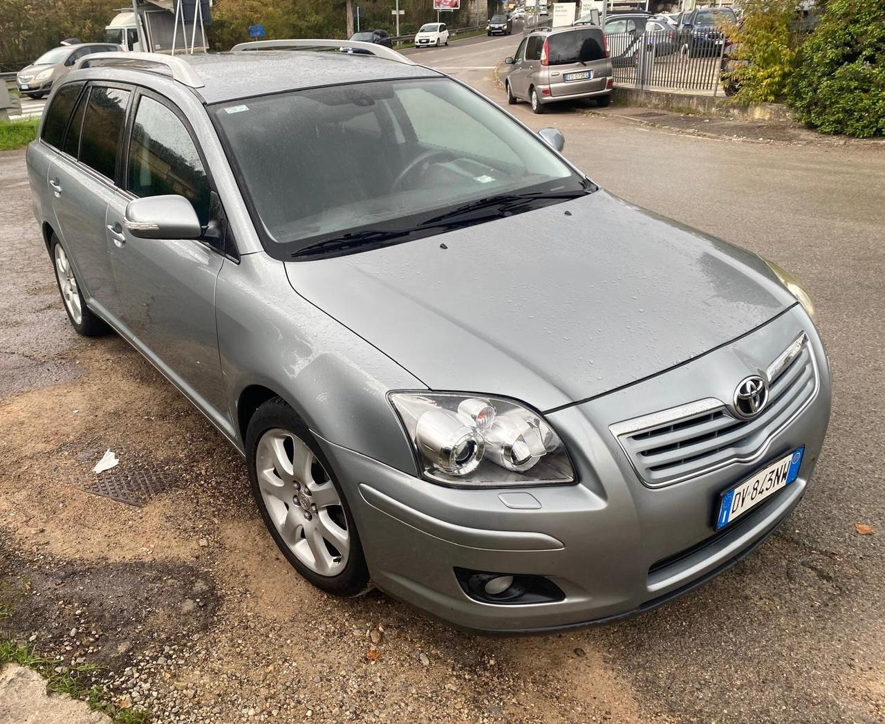 Toyota Avensis 2.0 D-4D Wagon